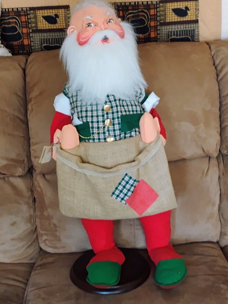 Vintage Annalee Mobilitee Doll Santa