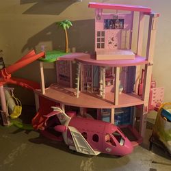 Barbie dream doll house and helicopter