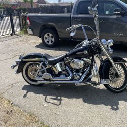 2002 Harley Davidson Softail Heritage Classic 