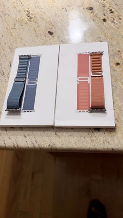size Apple Watch Alpine Loop Bands – Set of 2 size M