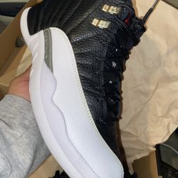 Jordan 12 Playoff