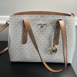 Michael  kors Purse