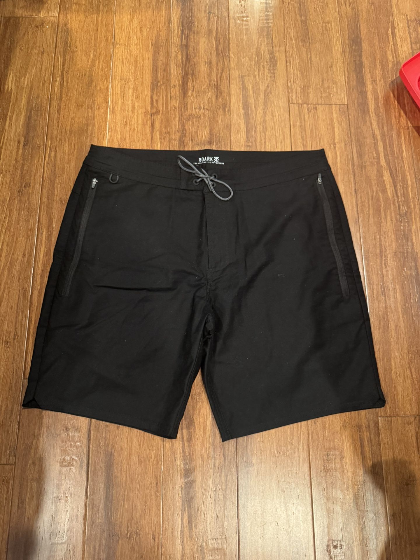 New Men’s Black Roark Shorts - Size 36