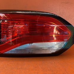 2017 2018 2019 2020 Chrysler Pacifica Left Driver Side Tail Light OEM (contact info removed)1AE