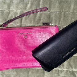 MICHAEL KORS PINK WRISTLET & GLASSES CASE
