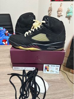 Size 11 - CLEAN Air Jordan 5 A Ma Maniere Dusk Black