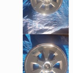 63-67 Corvette Stingray Hubcaps