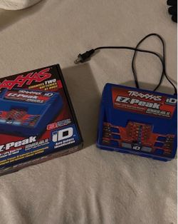 Ez peak dual traxxas charger