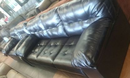 JULY 4TH SALE,FLOOR, SOFA AND LOVESEAT, $799