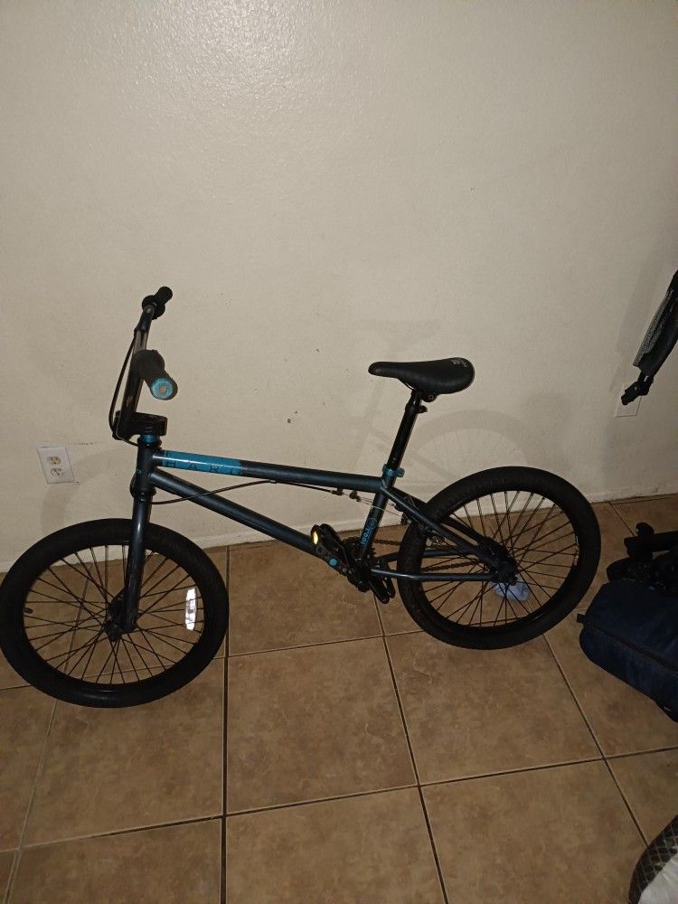 Haro Bmx 100.1 Series for Sale in San Bernardino CA OfferUp