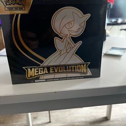 Mega Evo Gardevoir ETB