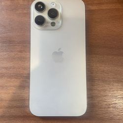 iPhone 16 Pro Max (1TB) UNLOCKED 