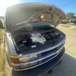 2002 Chevrolet Express