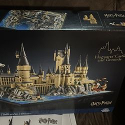 LEGO Harry Potter Hogwarts Castle and Grounds Wizarding Building Set 76419