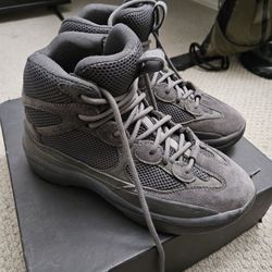Yeezy Season 6 Graphite Boots 