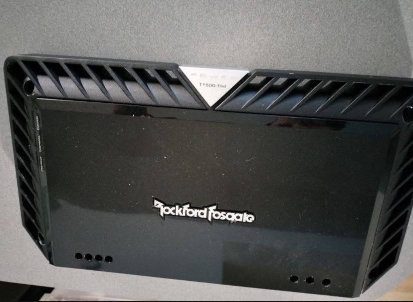Rockford Fosgate T1500 1bd Power