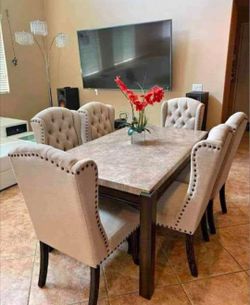 Dinning table and chairs Upgrade Ur Home 