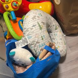 Random Baby/toddler Toys And Items 