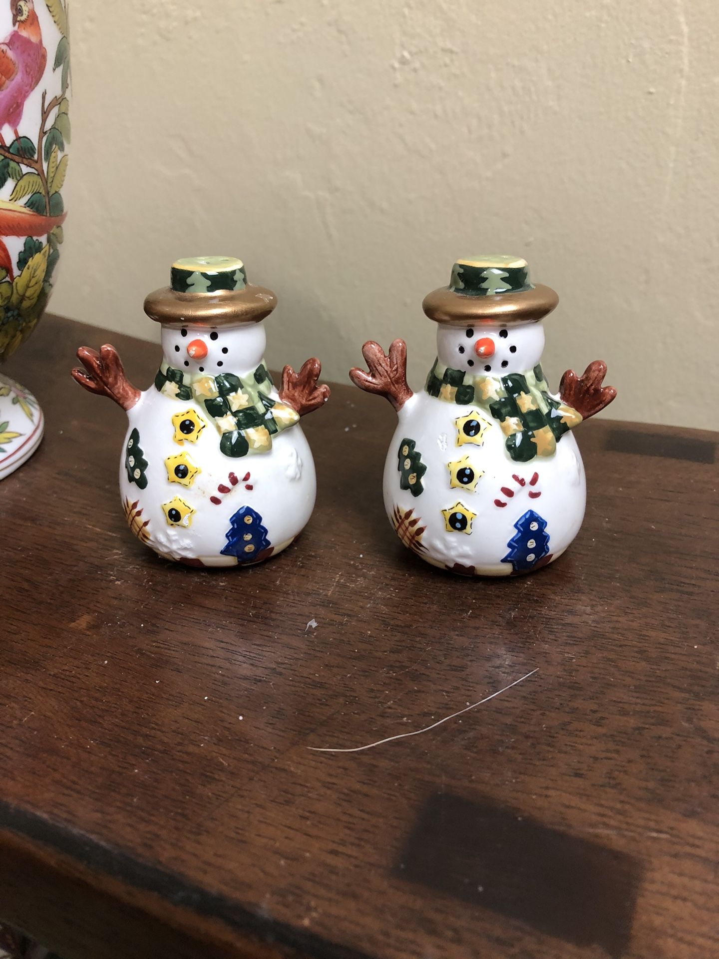 Pair Of Holiday Salt & Pepper Shakers