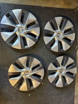 Tesla Model Y Gemini 19” OME Wheel Covers