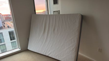 Very good condition Queen size  matress