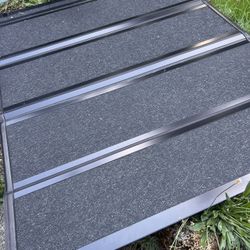BAKFLIP F1 HARD FOLDING TONNEAU COVER   FITS 2015-2020 FORD F150 6'7