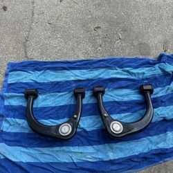 Toyota Tacoma Upper Control Arms