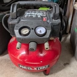 Porter-Cable - 6 Gal. 150 PSI Portable Electric Pancake Air Compressor
Porter-Cable - 6 Gal. 150 PSI Portable Electric Pancake Air Compressor
Porter-C