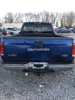 1998 Ford F1 54.6 L extended cab