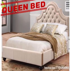 Cream velvet queen‼️ 707 park Ave Cranston ri