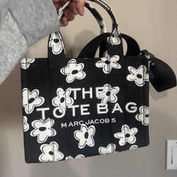 Marc Jacob’s Small Tote 