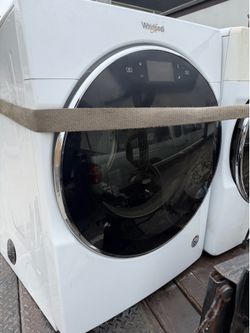 Whirpool smart front load gas dryer 7.4 cu ft