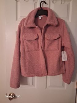 Women's xs Super Fashionable, NEVER WORN