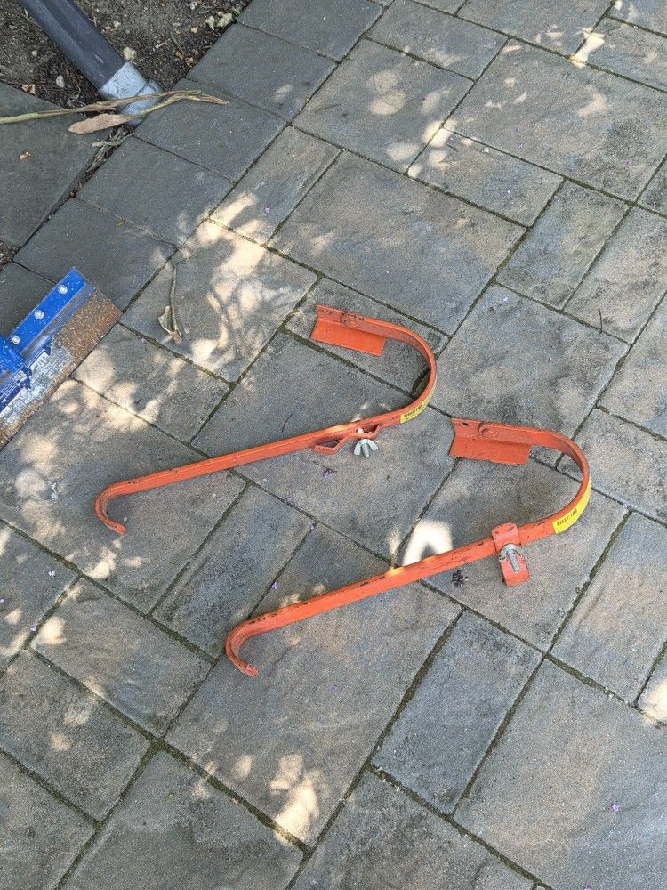 Ladder Hooks