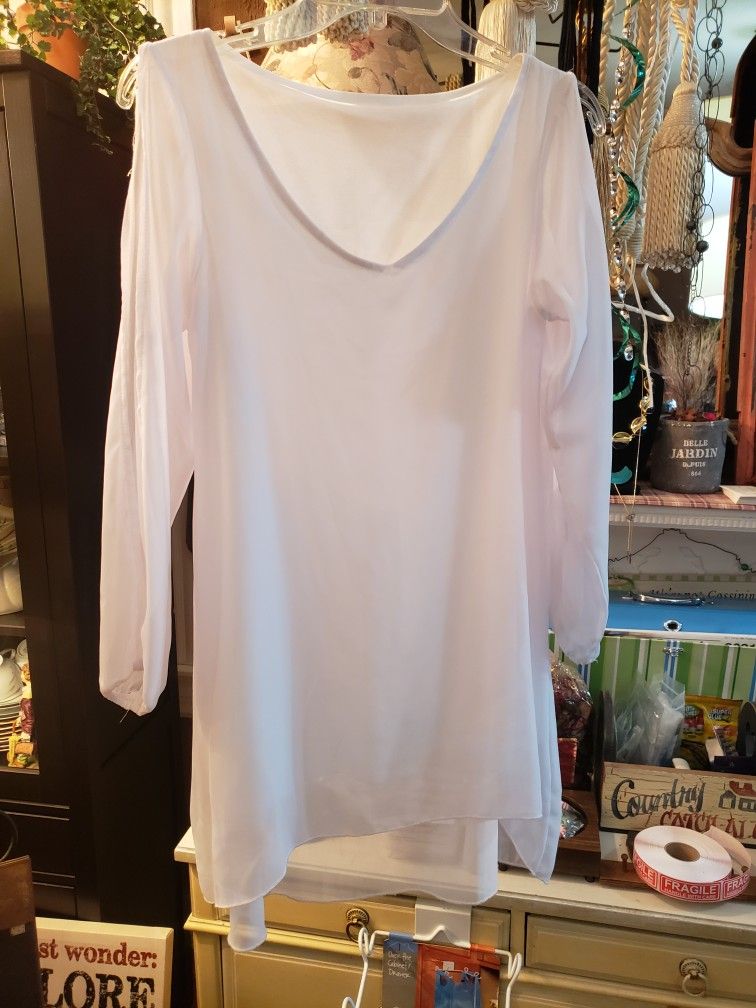 Ladies Small White Layered Tunic