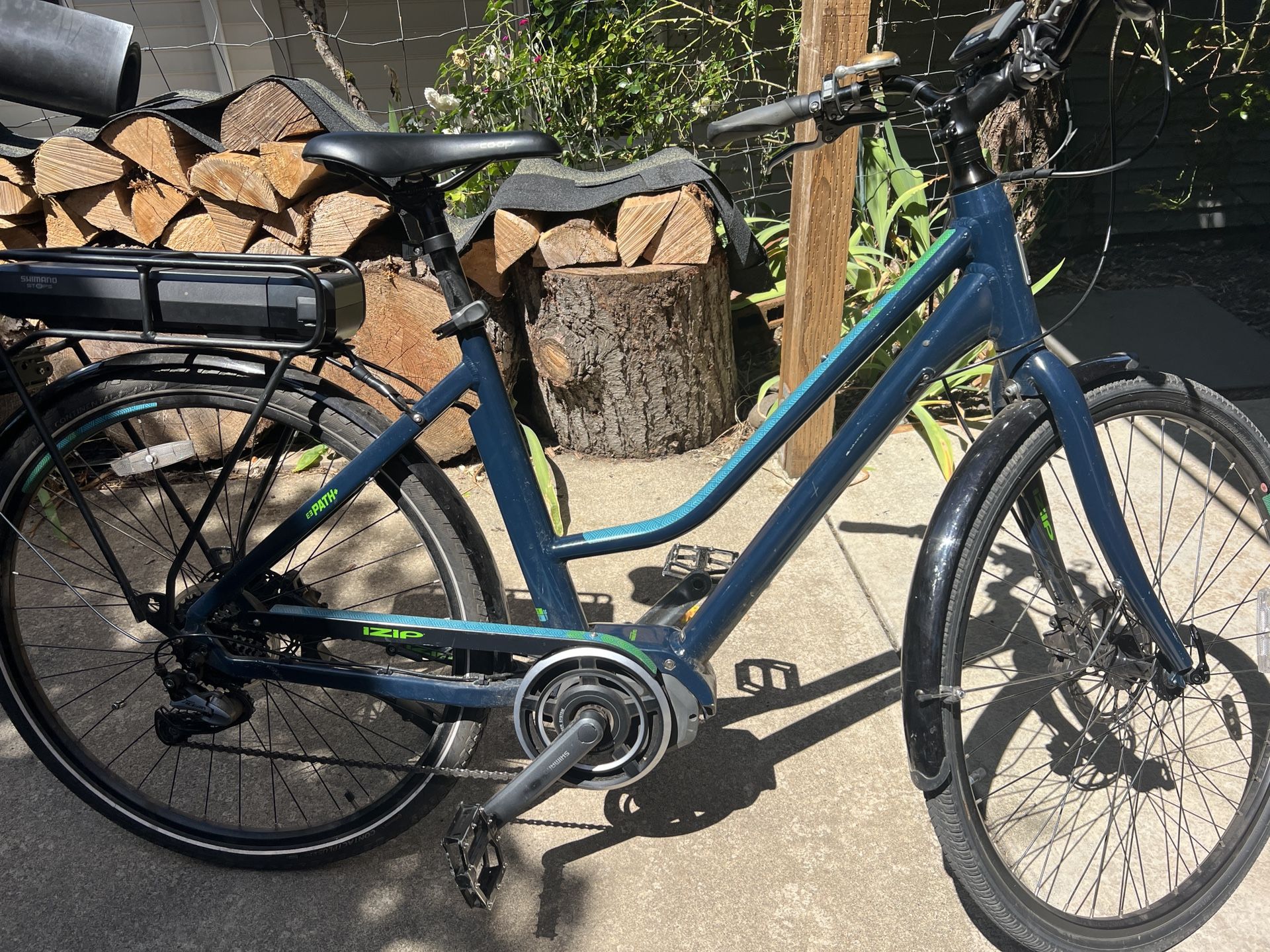 izip E3 Path Plus E-bike