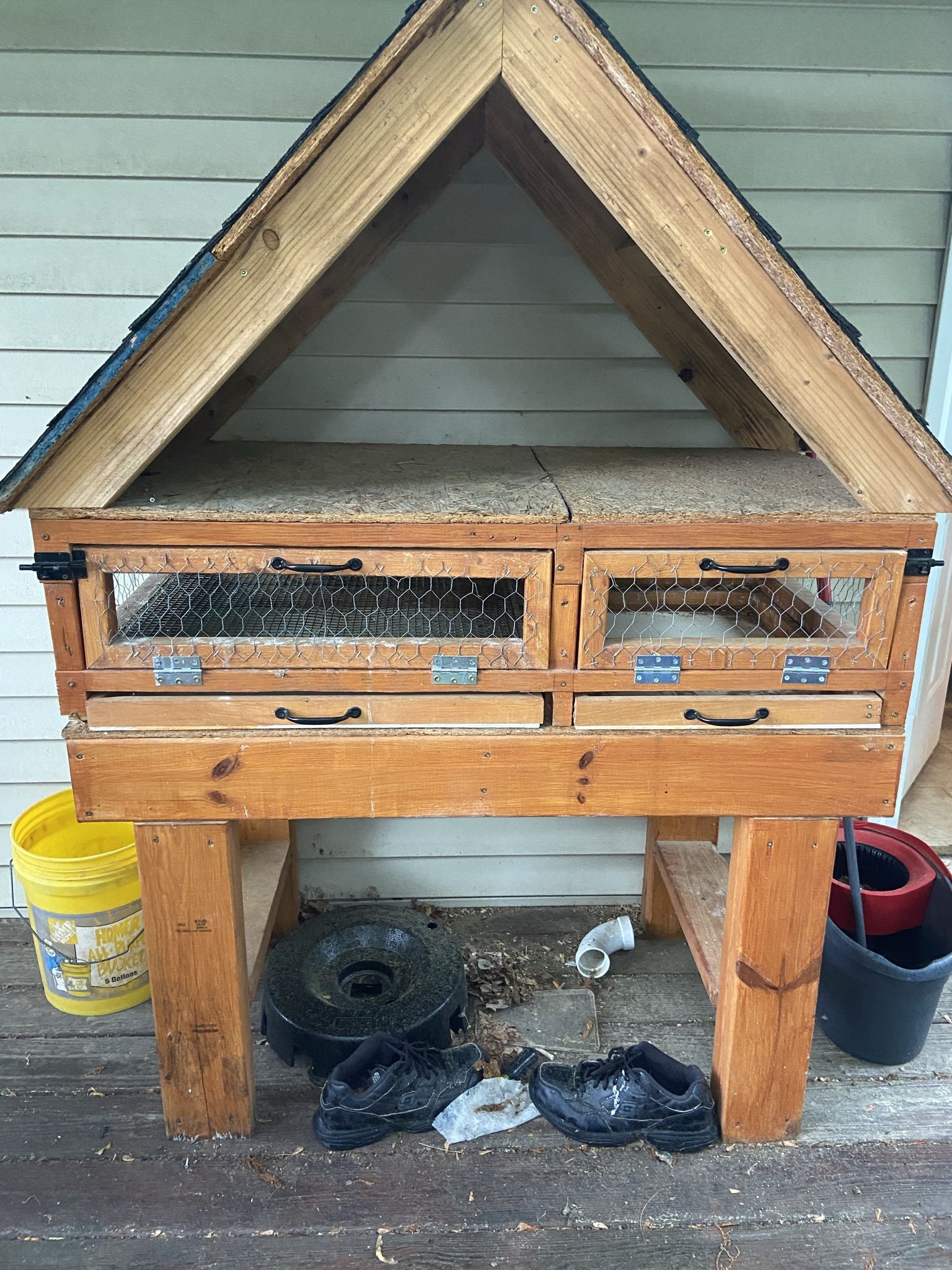 Bunny Or Quail Hutch/Coop Beautifully built