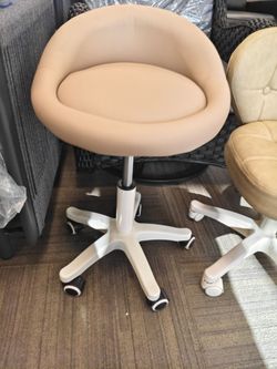 Rolling Stool – Ergonomic Swivel Seat, Adjustable Height, Ultra-Quiet Wheels, Padded PU Leather Cushion, for Salon, Office, Massage & Medical Use Khak