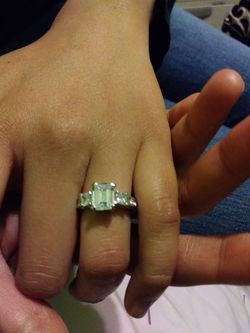 Silver wedding ring size 7 cz, brand new in box