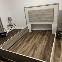 Queen Size Bed. Used Like New . 7months Old