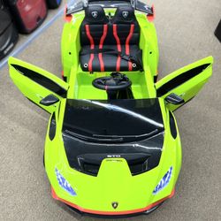 12V Licensed Lamborghini Huracan – Kids' Dream Car!