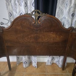 Full Size Antique Bed