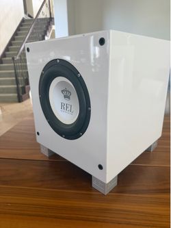 REL Subwoofer T7i