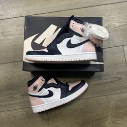 Nike Air Jordan 1 Retro High OG Bubblegum