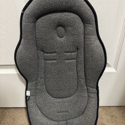 Newborn / Infant / Baby  Car Seat Insert 