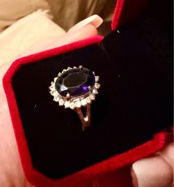Women’s Vintage Blue and White Sapphire Ring Size 8