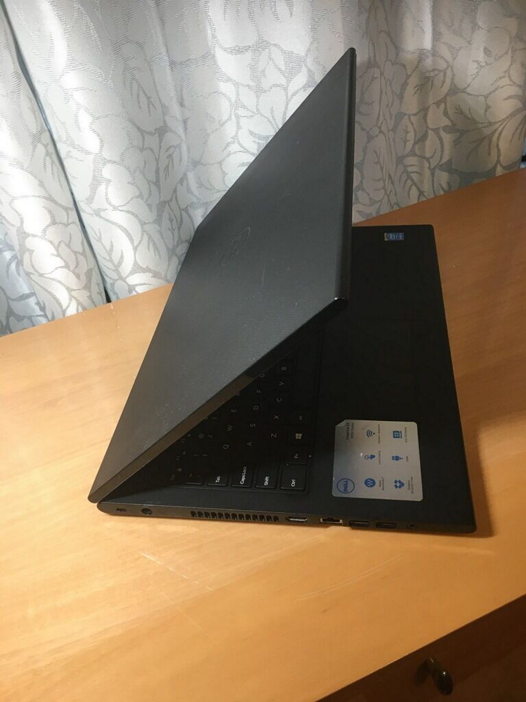 Dell Inspiron 15 3000 Series touch screen