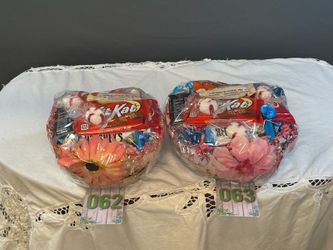 Mother’s Day Candy Gift Baskets