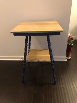 End table