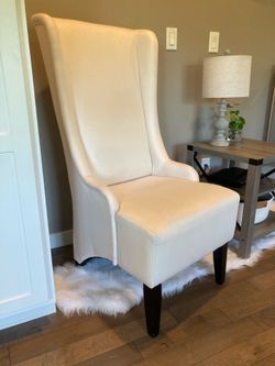 Accent chair